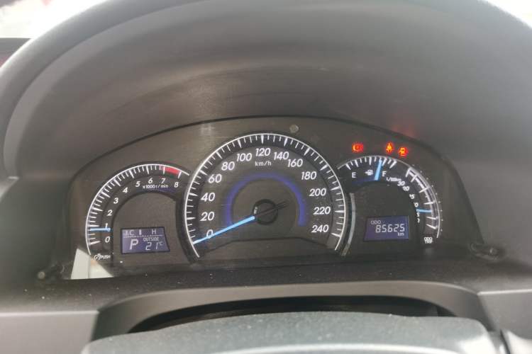 Used Toyota Camry 2015 2.0G Premier Edition
