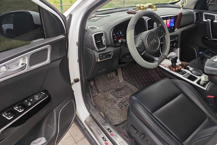 Used Kia KX5 2016 1.6T Automatic Two-Wheel Drive DLX