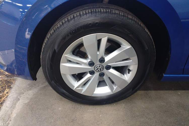 Used Volkswagen Polo 2019 Plus 1.5L Automatic Panoramic Enjoyment Edition Exterior 4