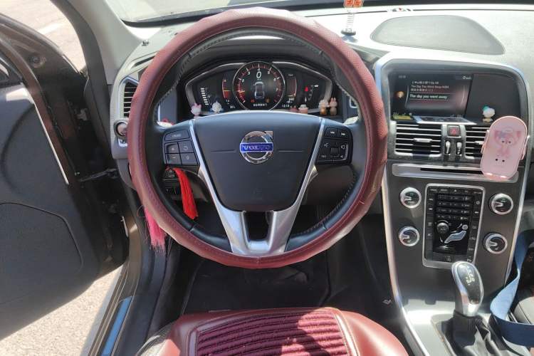 Used Volvo XC60 2017 T5 Smart Upgrade Edition
