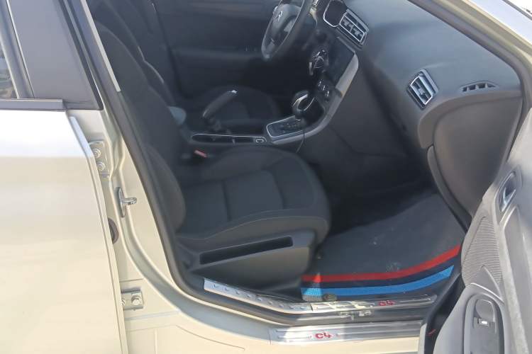 Used Citroen C4 Sega 2016 1.6L Automatic Comfort Model Right Front Seat