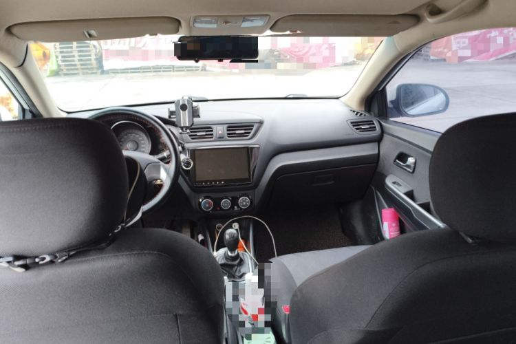 Used Kia K2 2015 Sedan 1.4L MT GLS
