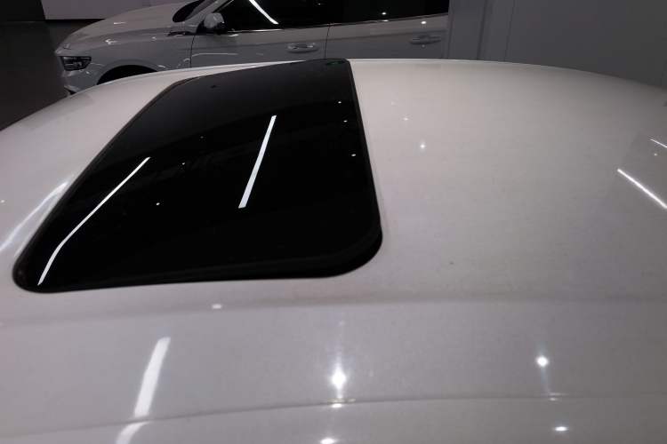 Used Peugeot 308 2016 1.6L Automatic Luxury Edition
