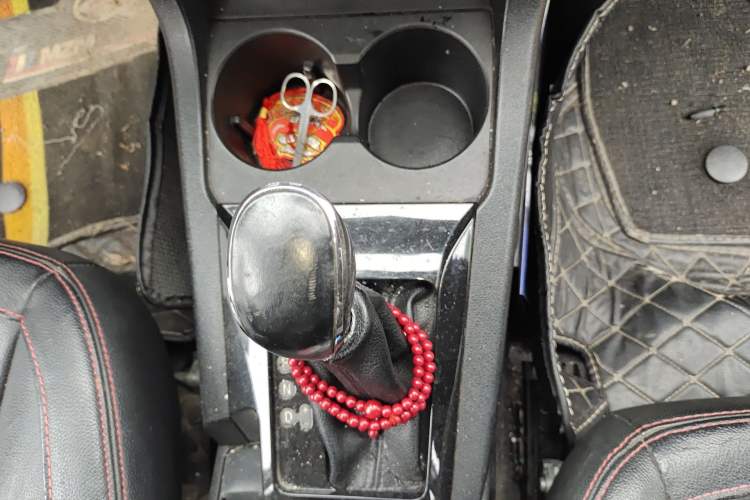 Used Land X5 2014 2.0T Automatic Innovation Edition
