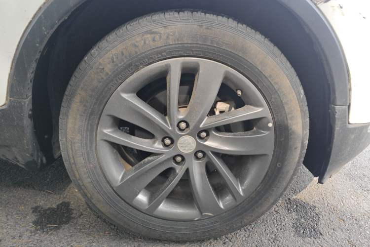 Used Buick Encore 2018 18T Automatic Two-Wheel Drive Urban Leading Model Right Front Wheel Hub