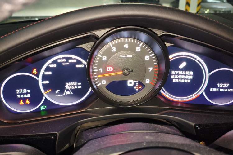 Used Porsche Panamera 2023 Restyled Panamera 4 Executive Extended Platinum Edition 2.9T Instrument Cluster