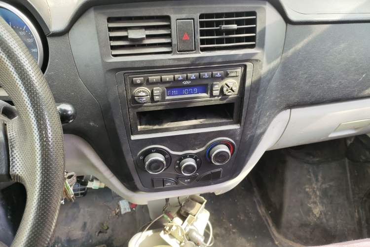 Used Karry Youyou 2021 1.5L Standard-Grade Extended Blind-Ventilated Van 2-Seater DAM15KR
