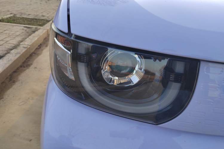 Used Chery QQ Ice Cream 2022 170km Sundae Phosphate Lithium-Ion
