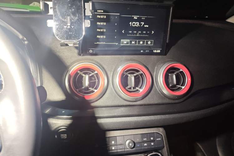 Used Wey VV5 2017 2.0T Flagship Edition
