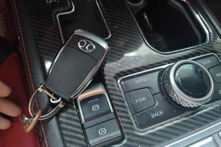 Used BAIC Off-Road BJ40 2018 PLUS 2.3T Automatic Four-Wheel Drive Flagship Version China V Emission Standard
