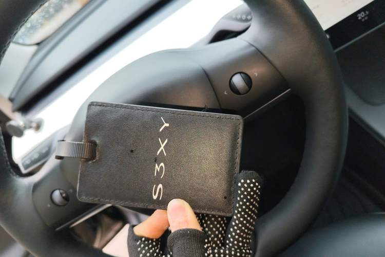 Used Tesla Model 3 2022 Rear-Wheel-Drive Version Interior 1