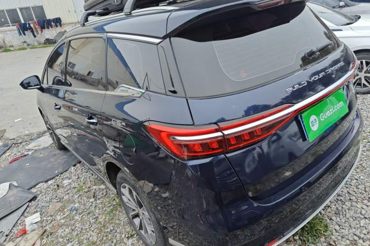 Used BYD Song MAX 2021 Upgraded Model 1.5T Automatic Luxury 6-Seater
