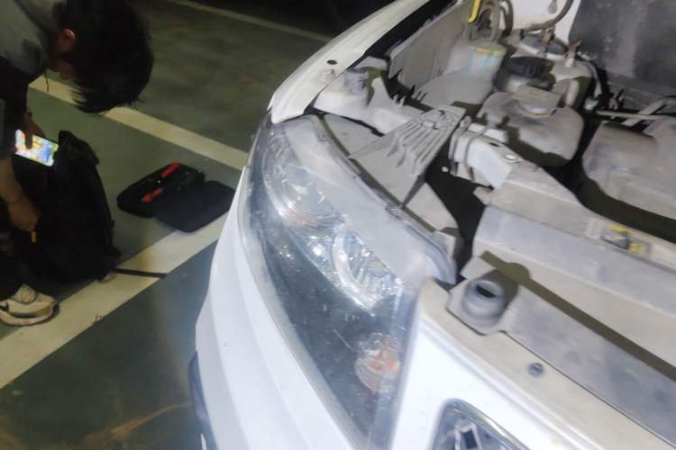 Used Jeep Compass 2015 2.0L Two-Wheel Drive Luxury Edition