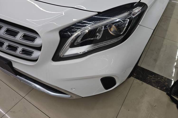 Used Mercedes-Benz GLA 2017 GLA 200 Fashion Model