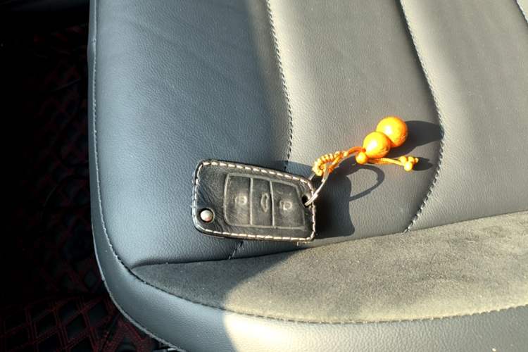 Used Volkswagen Tiguan L 2021 330TSI Automatic Two-Wheel Drive R-Line Enhanced Edition
