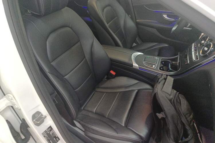 Used Mercedes-Benz C-Class 2021 C 200 L Fashion Edition Sport Version Right Front Seat