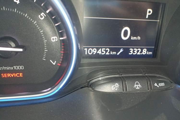 Used Peugeot 2008 2014 1.6L Automatic Navigation Edition