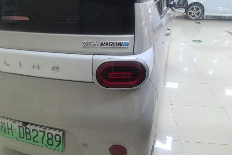 Used Wuling Hongguang MINIEV 2024 3rd Generation 215km Youth Edition Right Rear Taillight