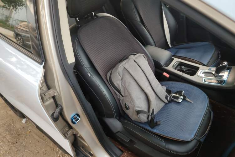 Used Geely Auto Emgrand GS 2016 Sport Edition 1.3T Automatic LingShang Model Right Front Seat