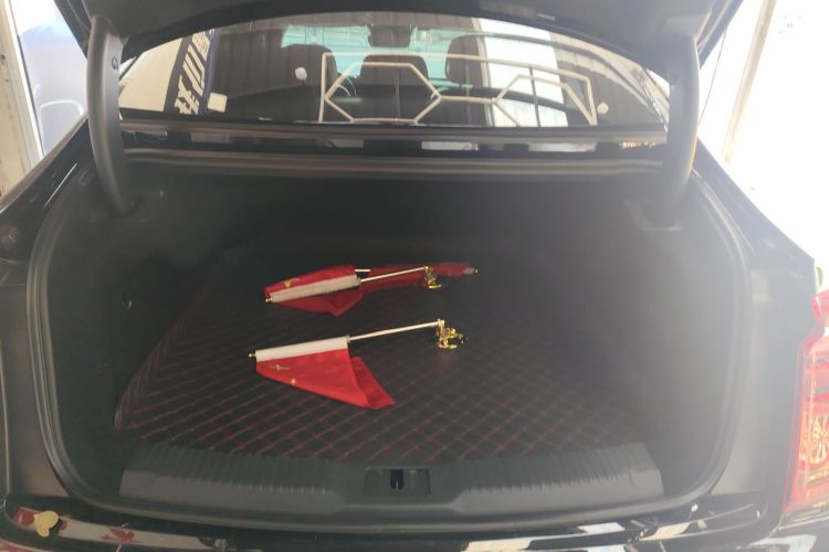 Used Hongqi H9 2023 2.0T Smart Connect Flagship Edition
