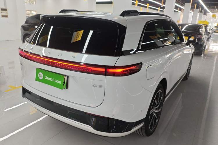 Used XPeng G9 2024 570 Max Rear Right 45 Deg