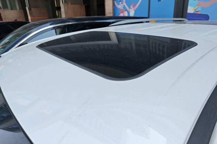 Used Toyota Granvia 2022 2.5L Hybrid Flagship Edition
