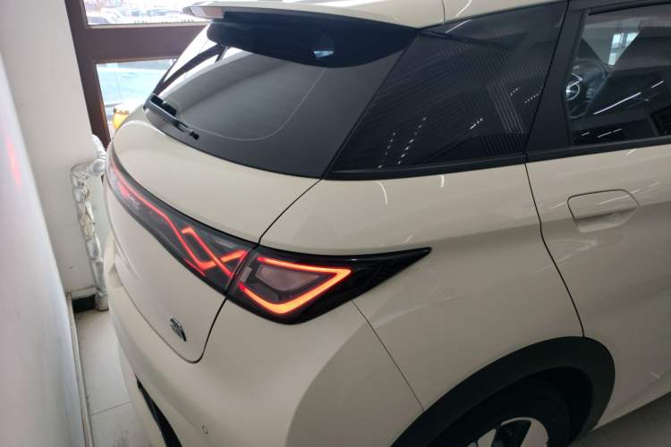 Used BYD Dolphin 2023 420 km Fashion Edition