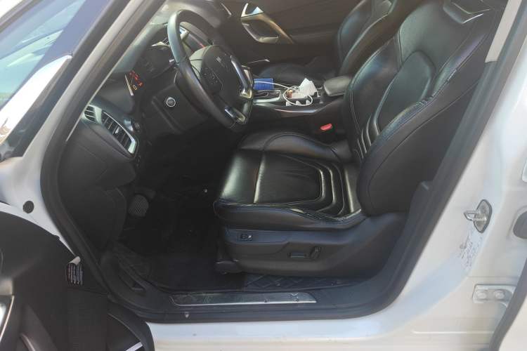 Used DS 5 2014 1.6T Luxury Edition THP160
