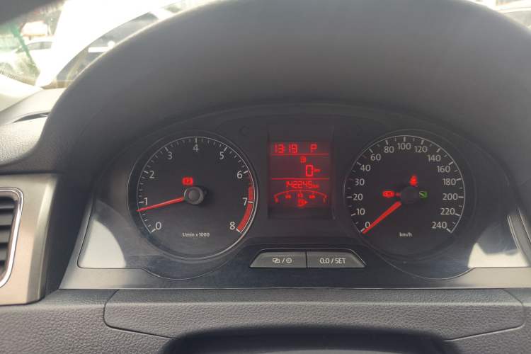 Used Volkswagen Santana 2013 1.6L Automatic Comfort Edition