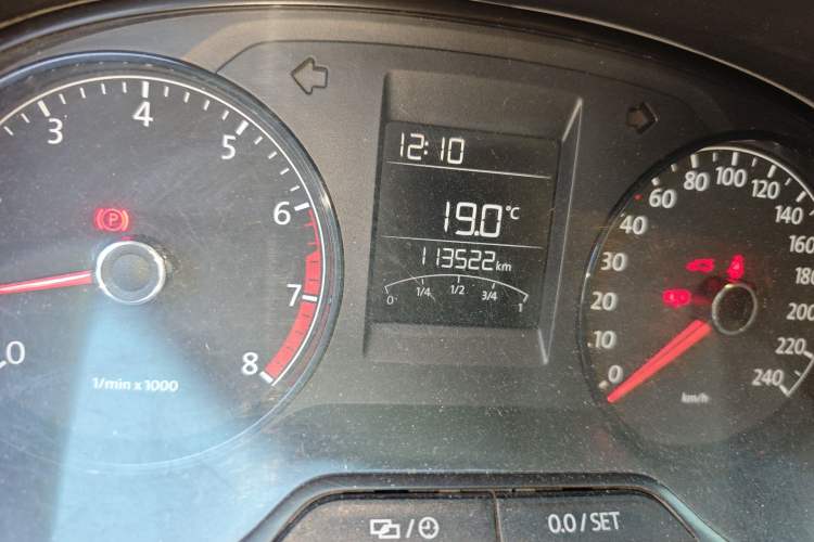 Used Volkswagen Polo 2014 1.4L Manual Fashion Edition