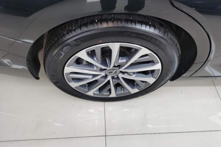 Used Lexus ES 2022 300h Excellence Edition