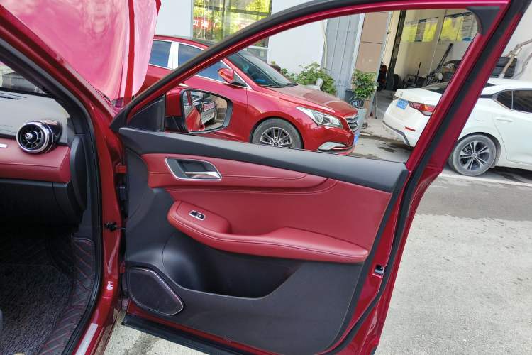 Used MG HS 2019 20T Automatic Two-Wheel Drive Trophy Super Sport Version China VI Standard