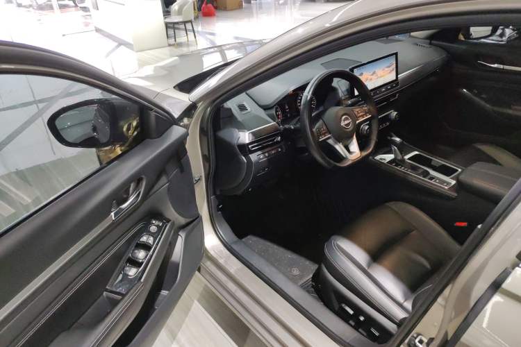 Used Nissan Teana 2022 2.0L XL-TLS Enjoyment Edition