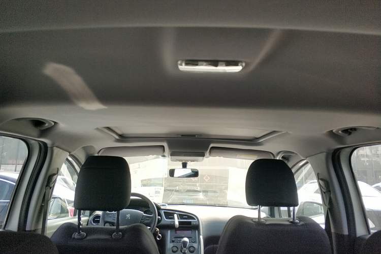 Used Peugeot 3008 2018 2.0L Automatic Classic Edition