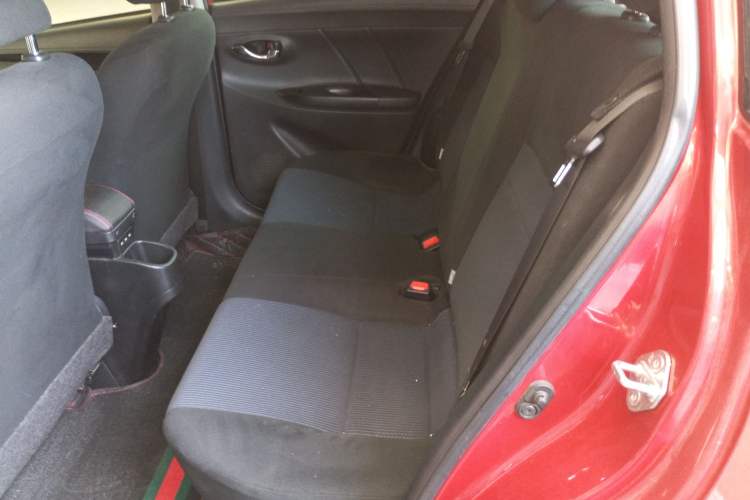 Used Toyota YARiS L Zhi Xuan 2016 Revised 1.5E CVT Charming Edition Left Rear Seat