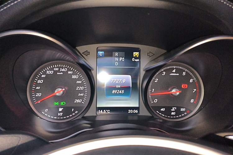 Used Mercedes-Benz C-Class 2016 C 200 L