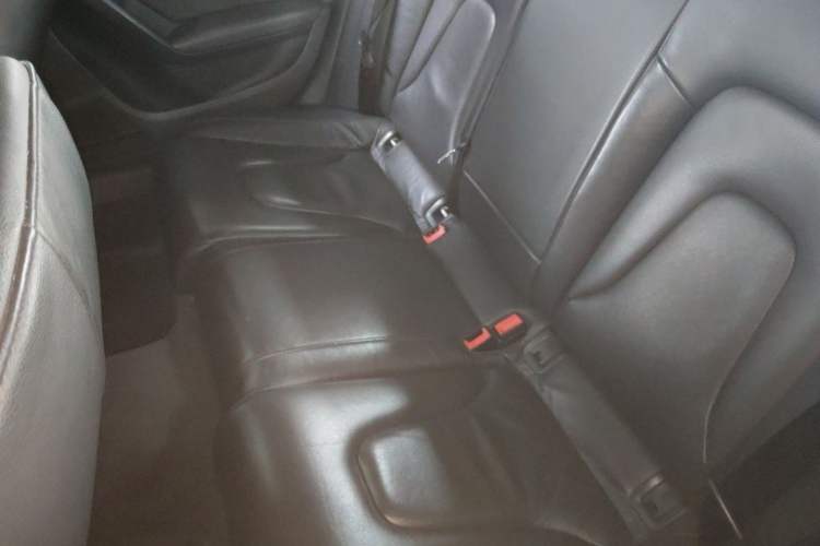 Used Audi A4L 2015 35 TFSI Automatic Comfort Model Left Rear Seat