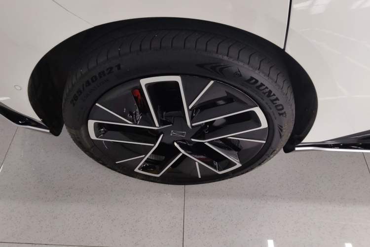 Used Avatr 12 2024 650 Three-Laser All-Wheel Drive GT Version