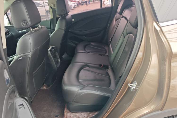 Used Buick Envision 2019 20T Two-Wheel Drive Elite Version China VI Standard Left Rear Seat