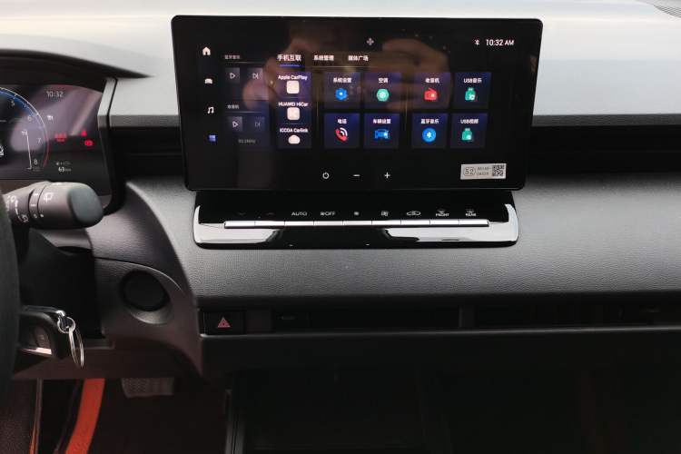 Used Toyota Corolla Cross 2026 Model 2.0L Pioneer Edition Audio And AC Panel