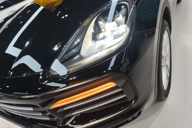 Used Porsche Cayenne E-Hybrid 2020 Cayenne E-Hybrid 2.0T
