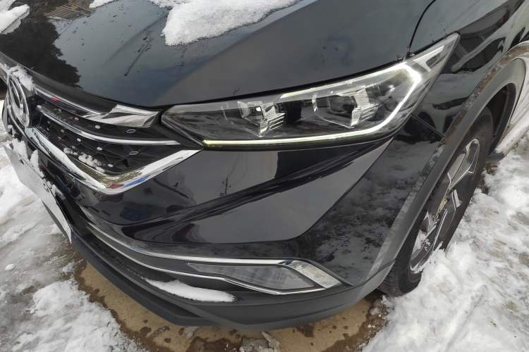 Used Dongfeng Aeolus AX7 2020 1.6T Automatic AI Navigation Model China VI Standard