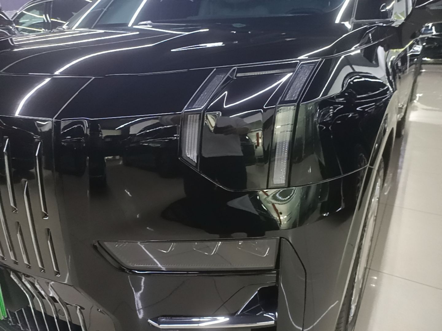 Zeekr 009 2024 GAC Trumpchi — снимка 8