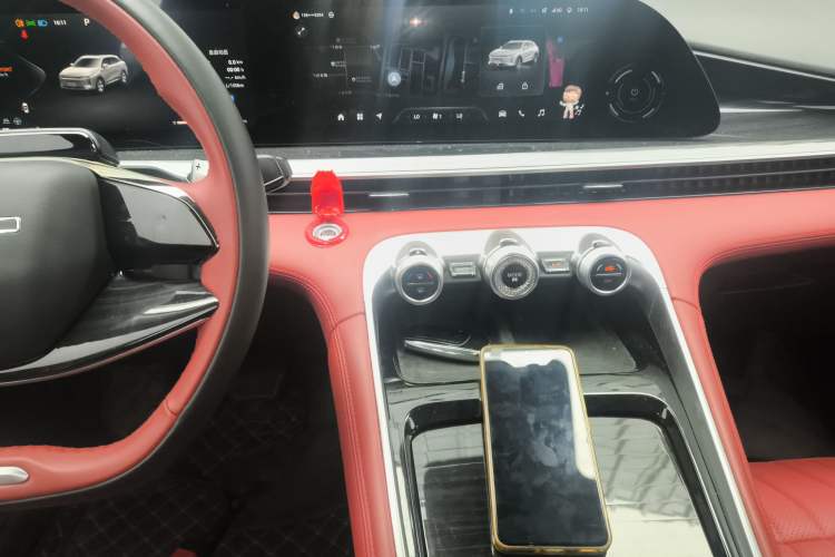 Used EXEED Stellar 2023 400T Two-Wheel Drive Comfort Flyfish Edition