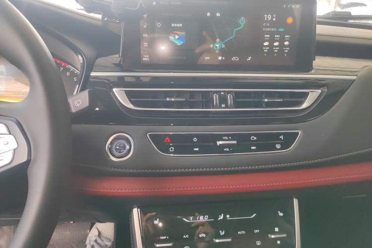 Used Changan CS75 2023 Enjoy Edition 1.5T DCT Prestige Version
