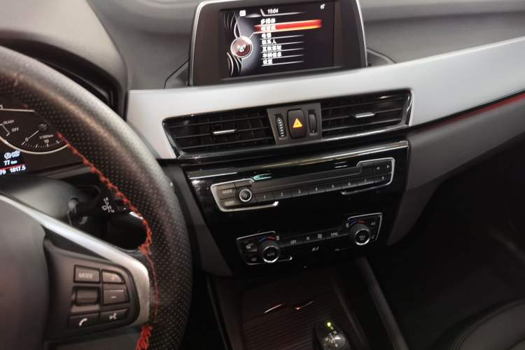 Used BMW X1 2016 sDrive18Li Fashion Model Audio And AC Panel