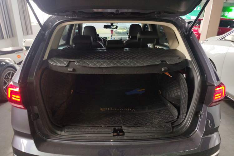 Used Volkswagen Tharu 2021 330TSI Four-Wheel Drive Flagship Edition Trunk