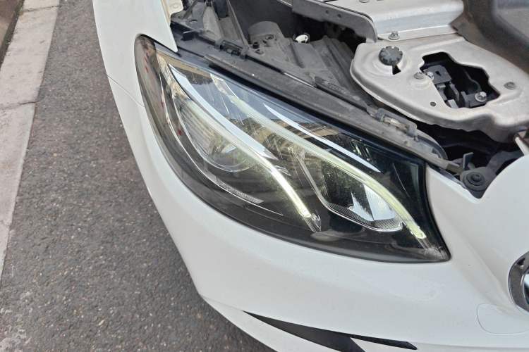 Used Mercedes-Benz E-Class 2018 Facelift E 200 L Sport Edition
