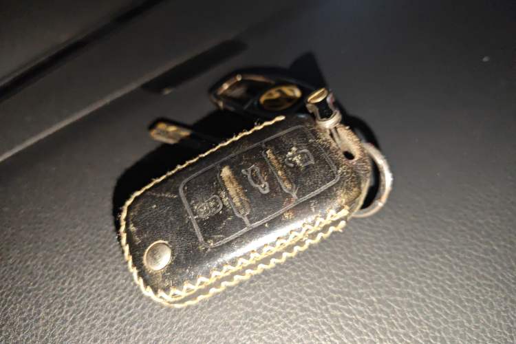 Used Volkswagen Sagitar 2017 1.6L Manual Comfort Model Vehicle Key