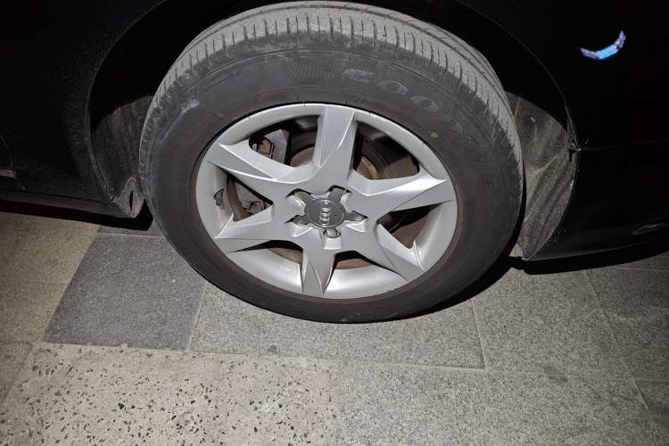 Used Audi A6L 2011 2.0 TFSI Automatic Standard Edition
